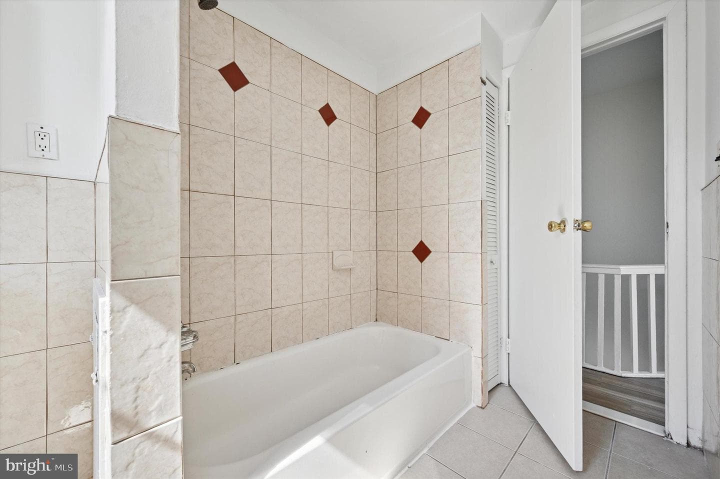 4418 McKinley Street photo 9