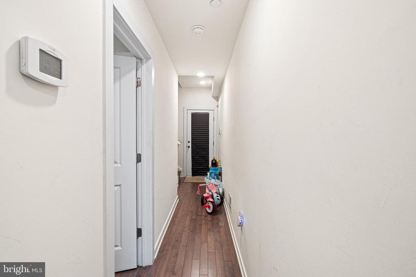 2107 E Lehigh Avenue photo 12