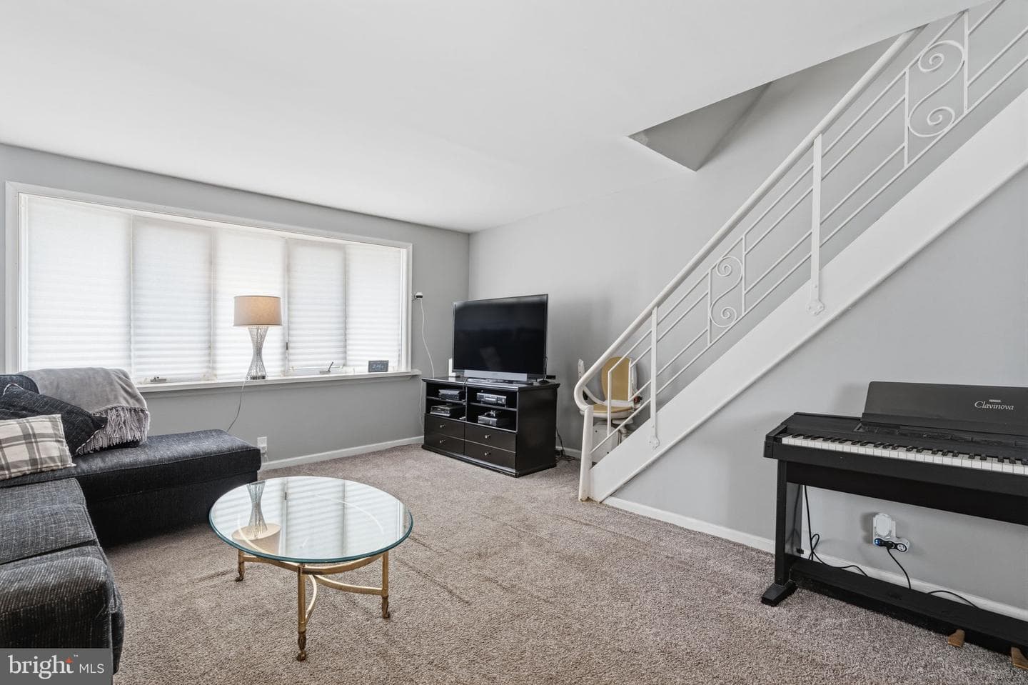 2755 Rhawn Street photo 3