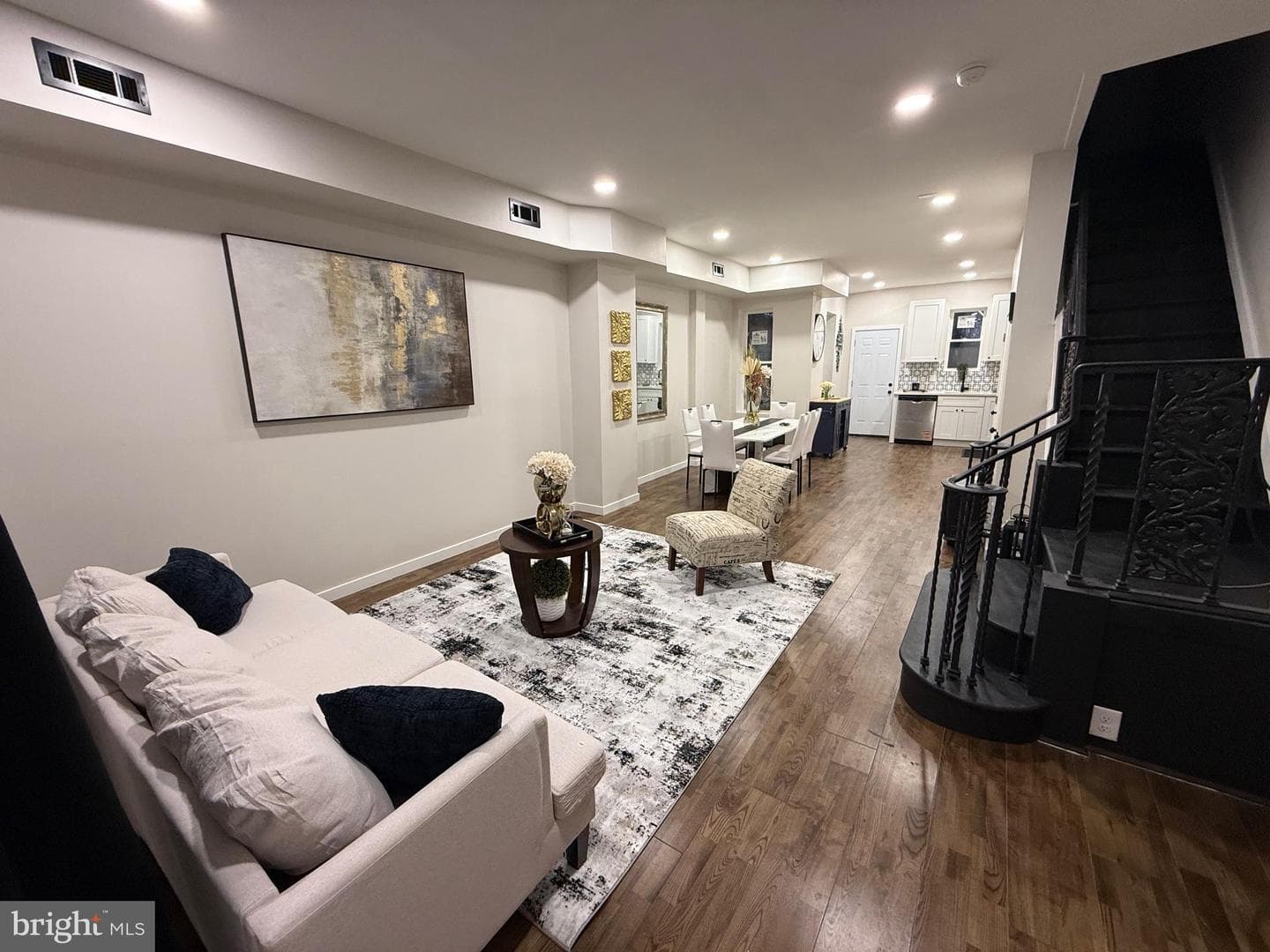 1722 N Aberdeen Street photo 1