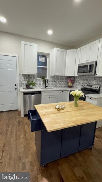 1722 N Aberdeen Street photo 13