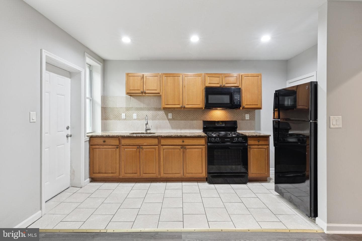 5520 Matthews Street photo 14