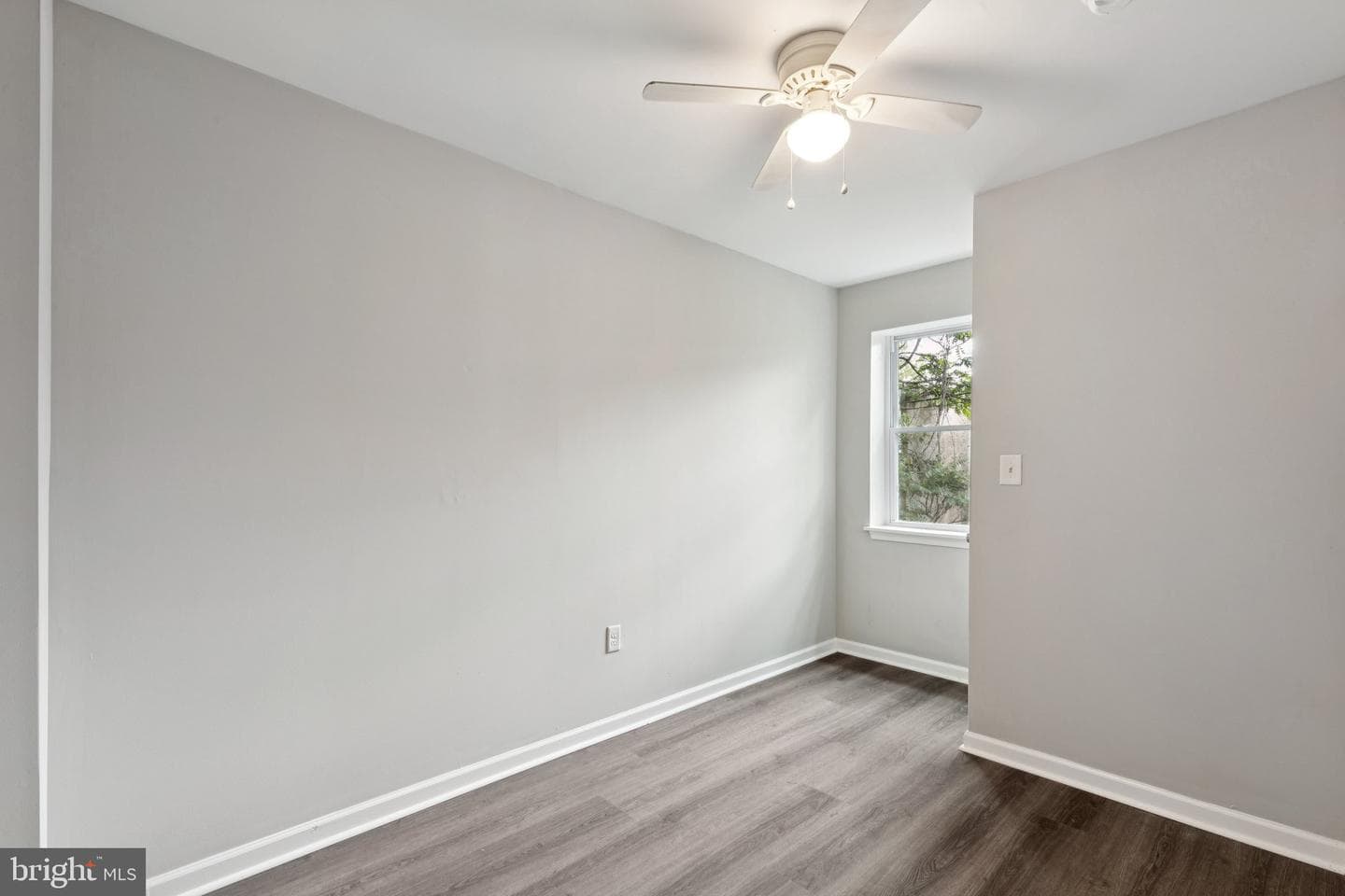 5520 Matthews Street photo 24
