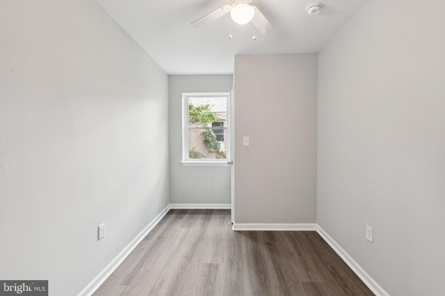 5520 Matthews Street photo 25