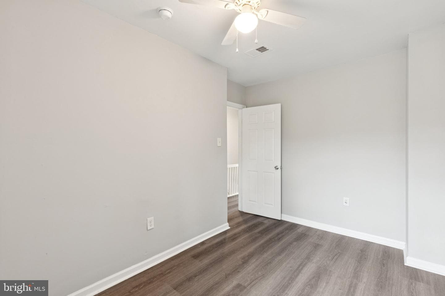 5520 Matthews Street photo 26