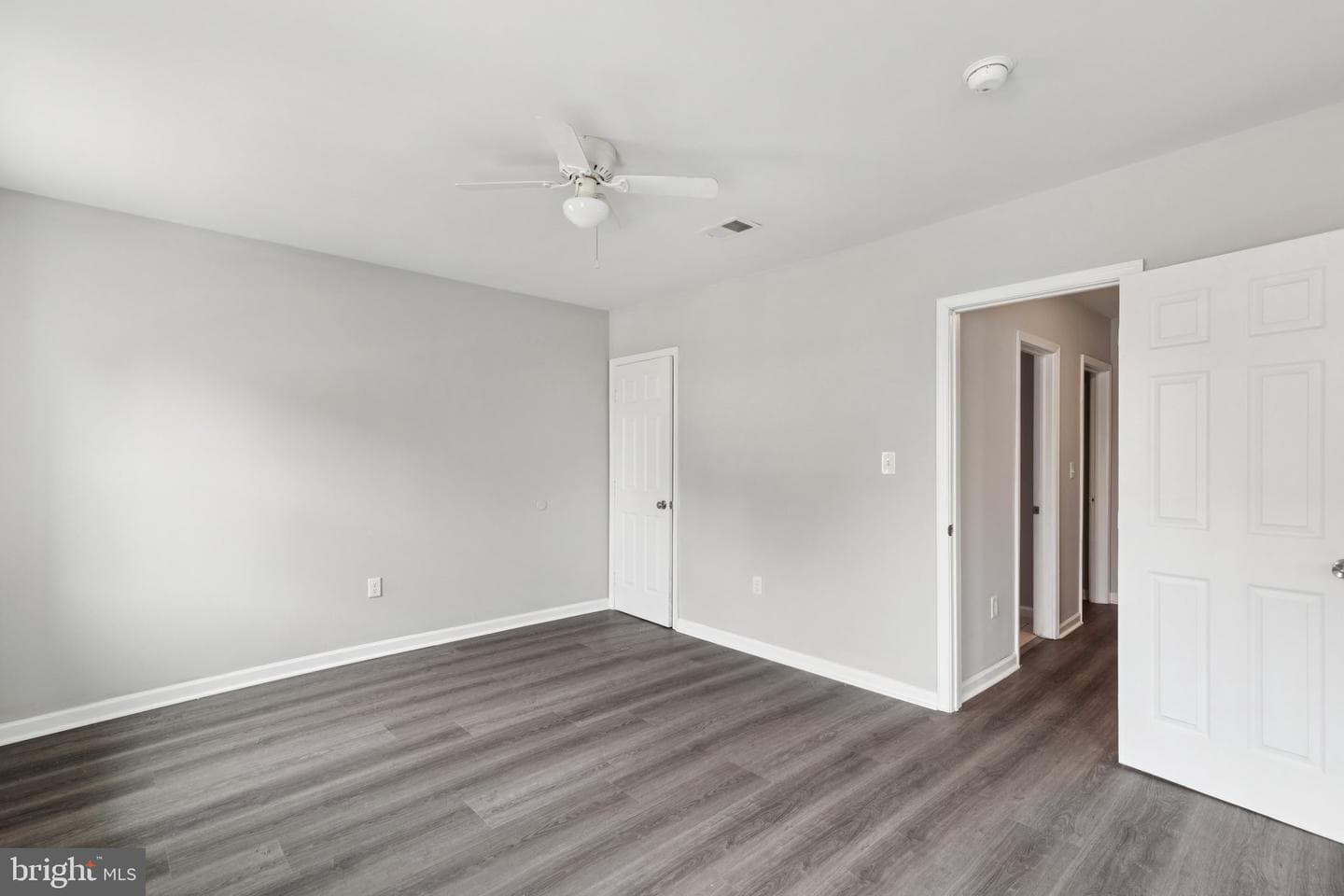 5520 Matthews Street photo 33