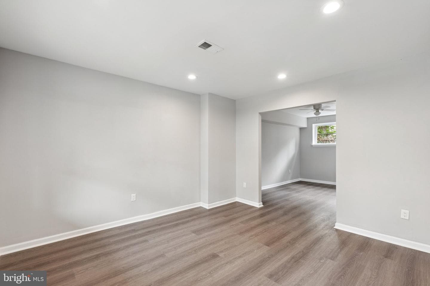 5520 Matthews Street photo 9