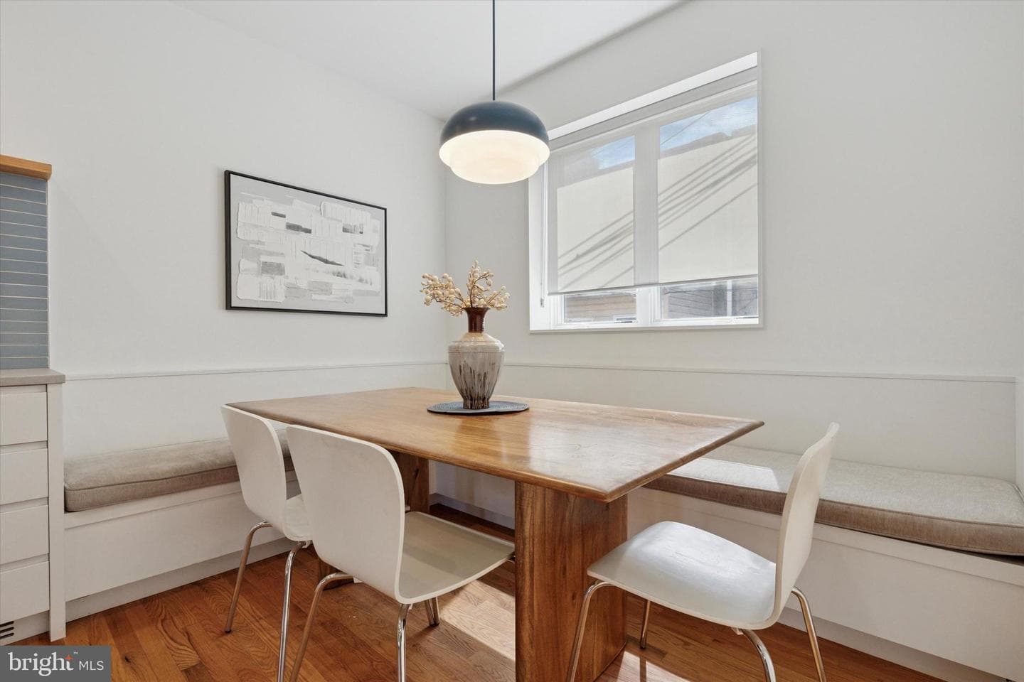 1740 Catharine Street photo 14