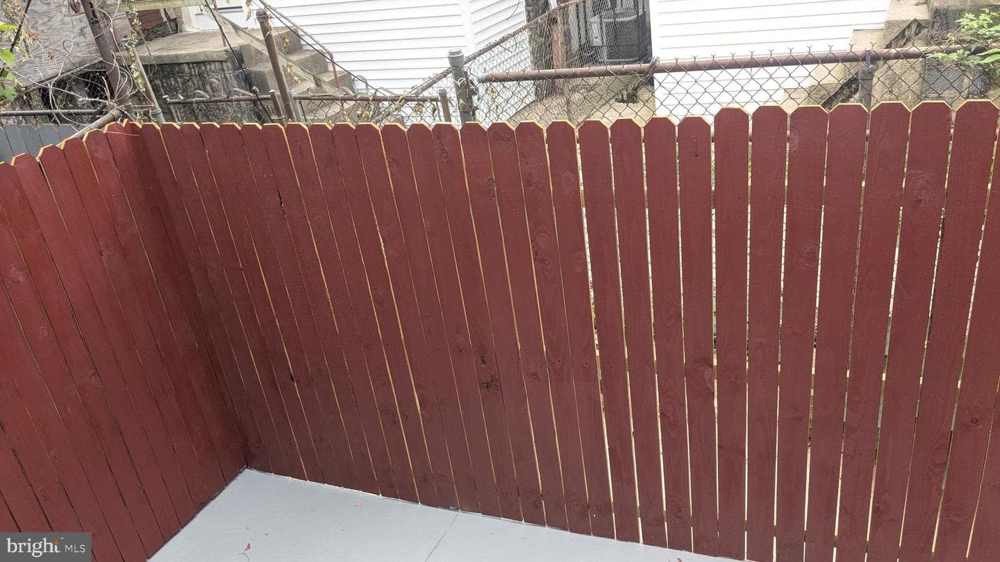 135 N Millick Street photo 21
