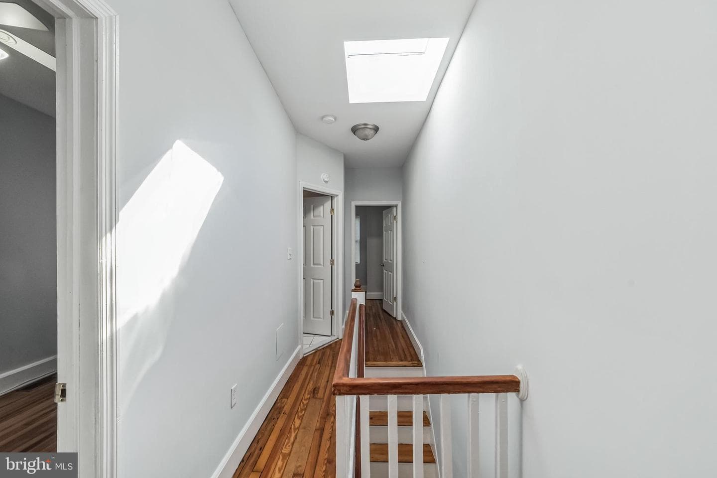 2509 E Oakdale Street photo 24