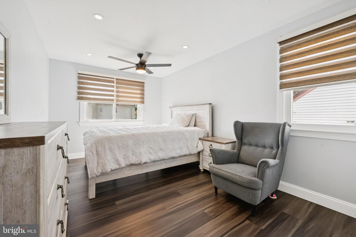 9810 Bridle Road photo 22
