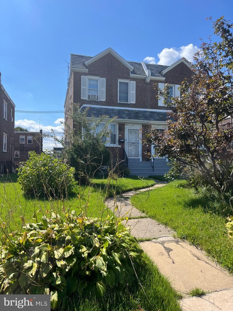 1130 Magee Avenue photo 1