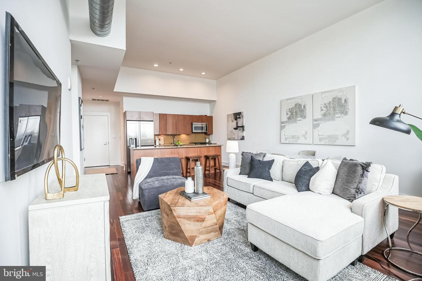 1101 Locust Street #4e photo 4