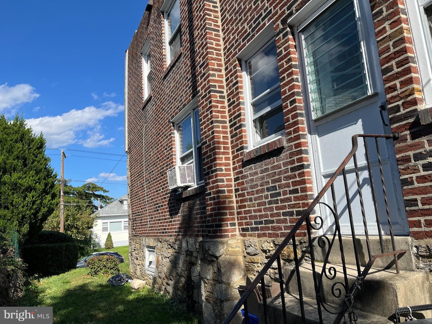 1304 Faunce Street photo 16