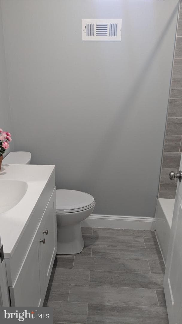 44 N Hobart Street photo 9