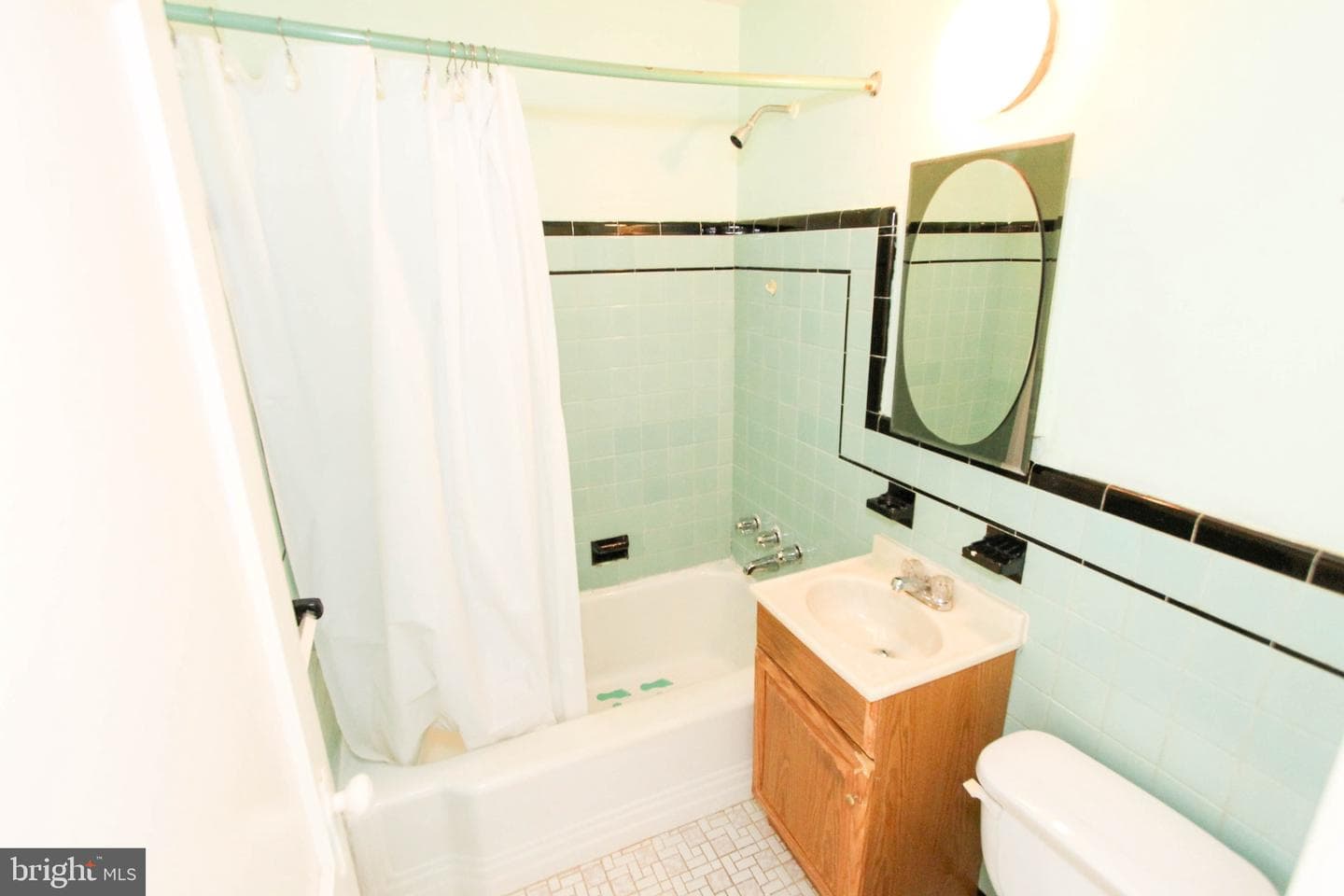 6650 Erdrick Street photo 15