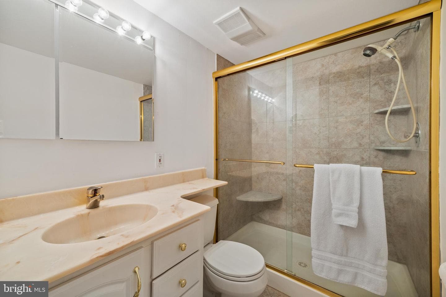 130 Spruce Street #27a photo 14
