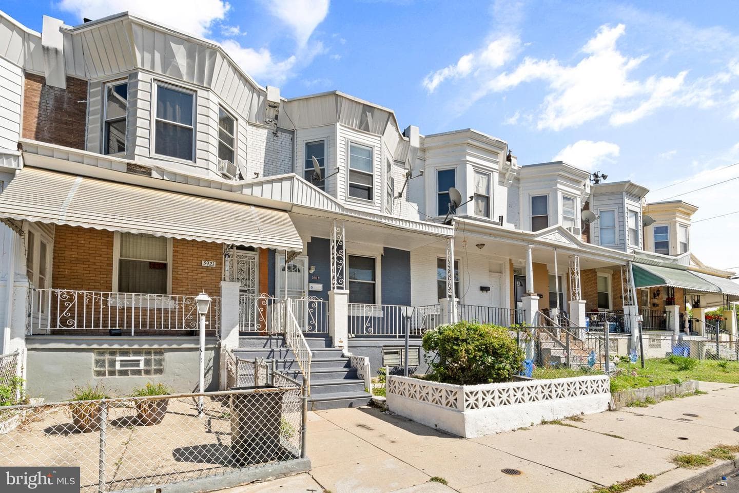 5919 N Norwood Street photo 3