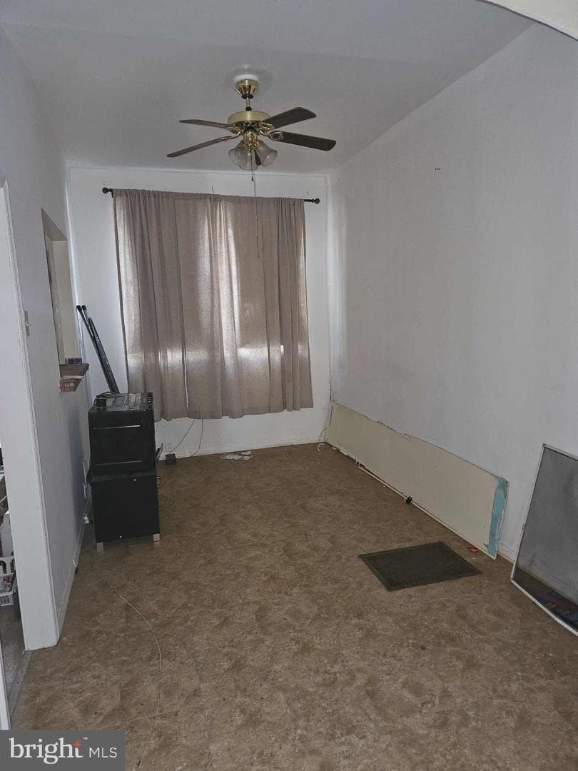 6057 Regent Street photo 7