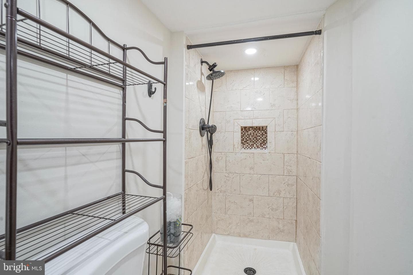 2828 S Beulah Street photo 7