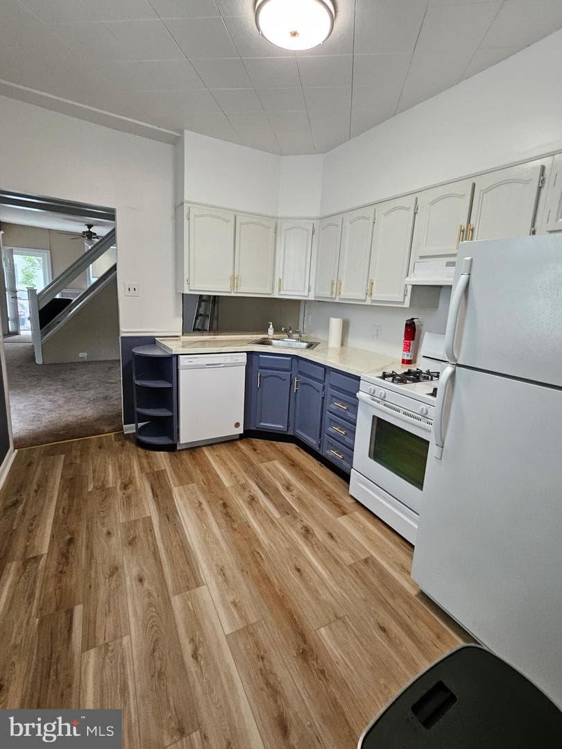 4538 Mitchell Street photo 11