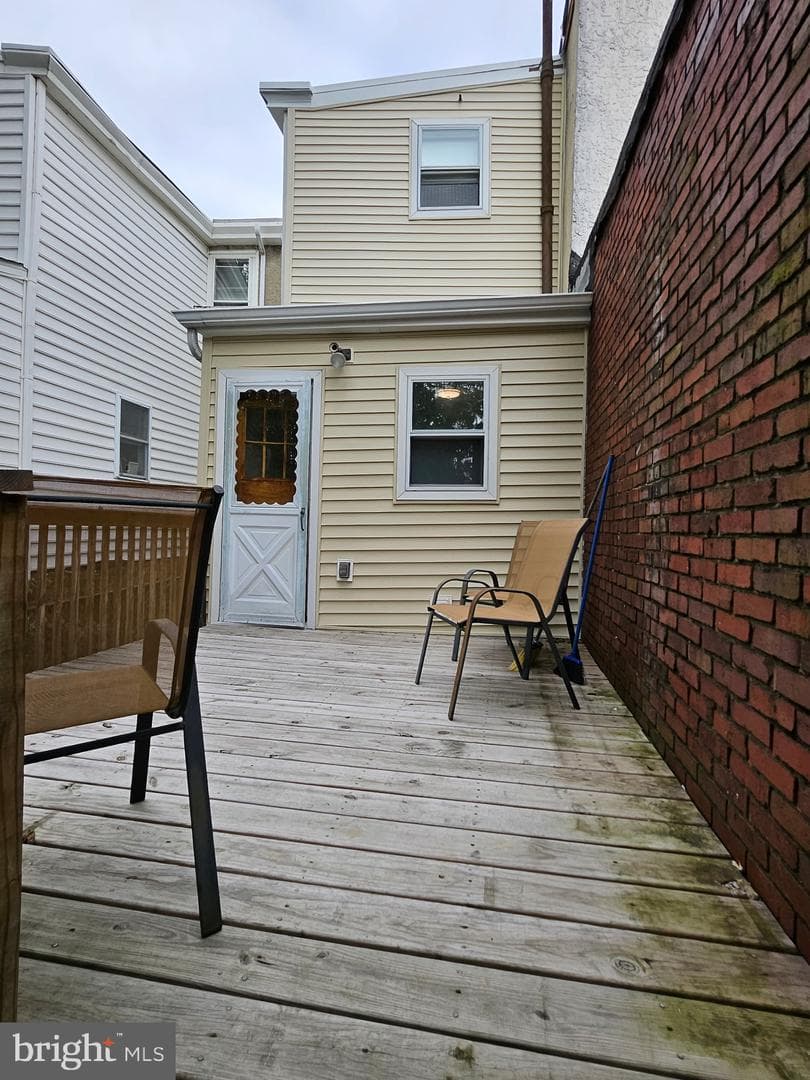 4538 Mitchell Street photo 24