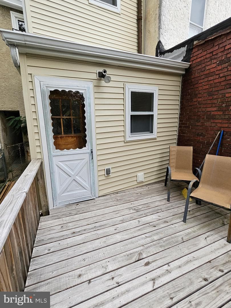 4538 Mitchell Street photo 25