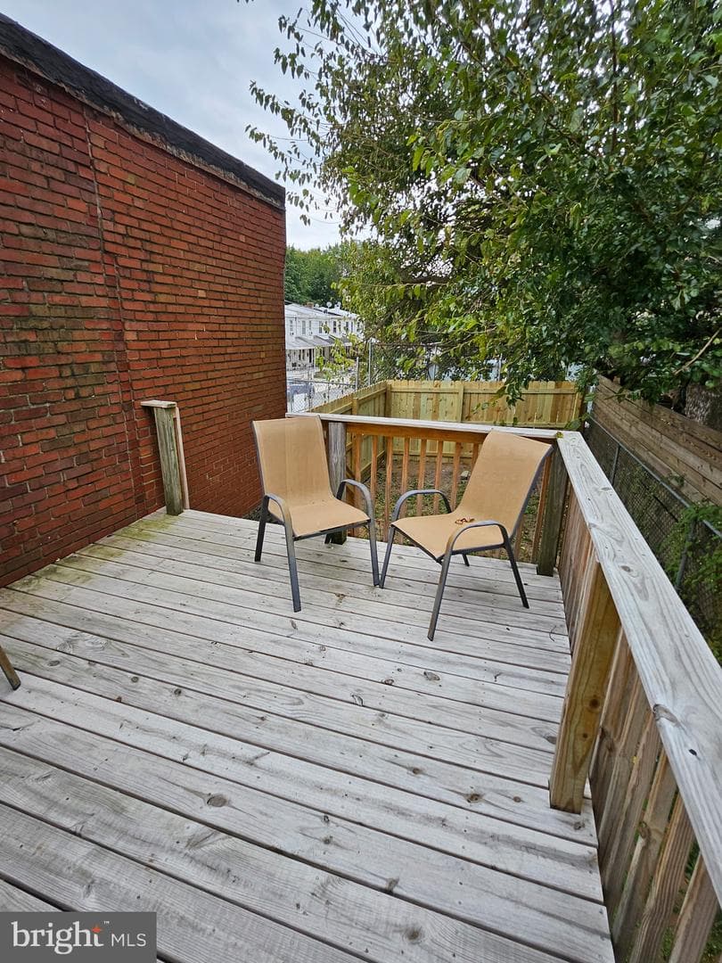 4538 Mitchell Street photo 27
