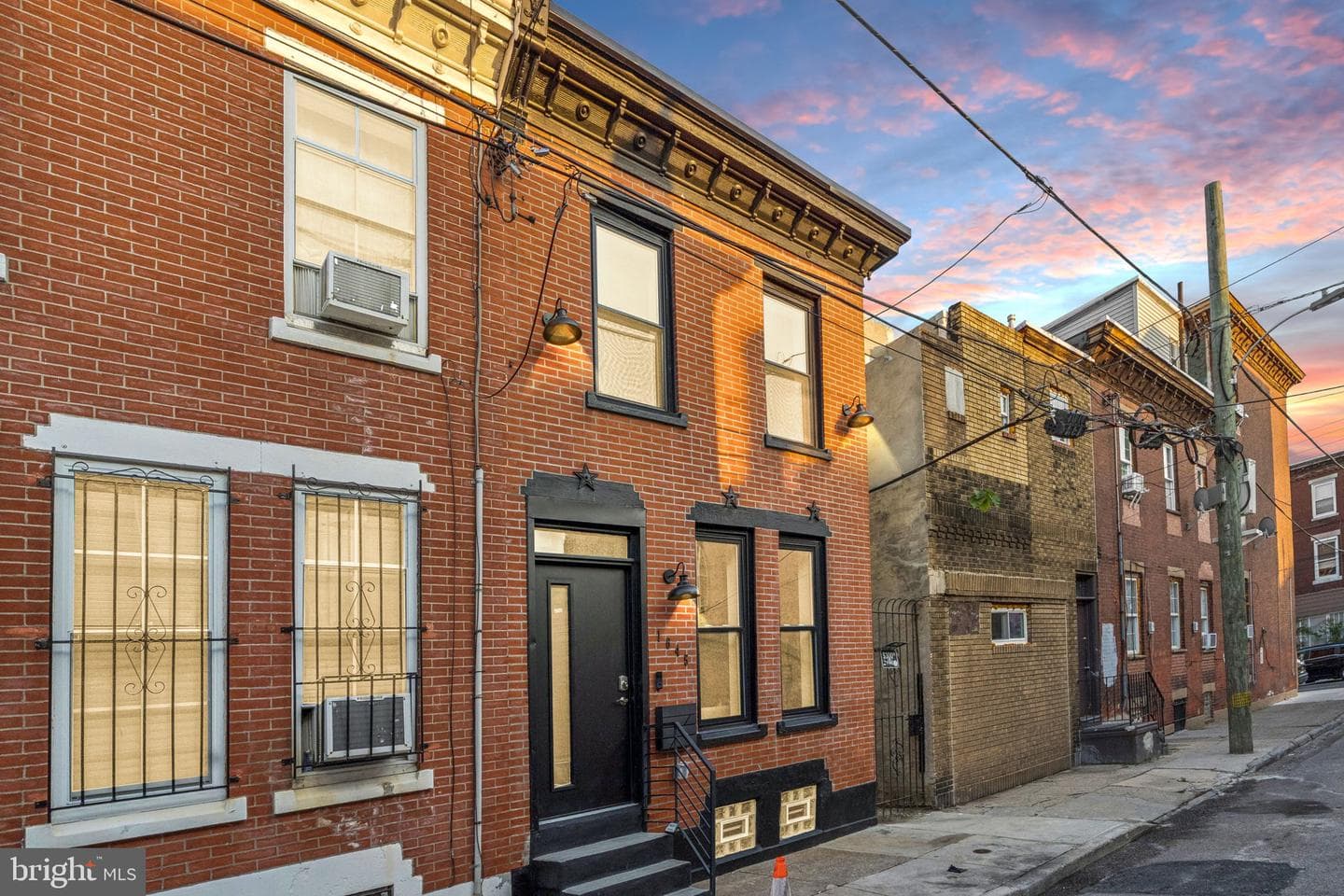 1645 S Mole Street photo 1