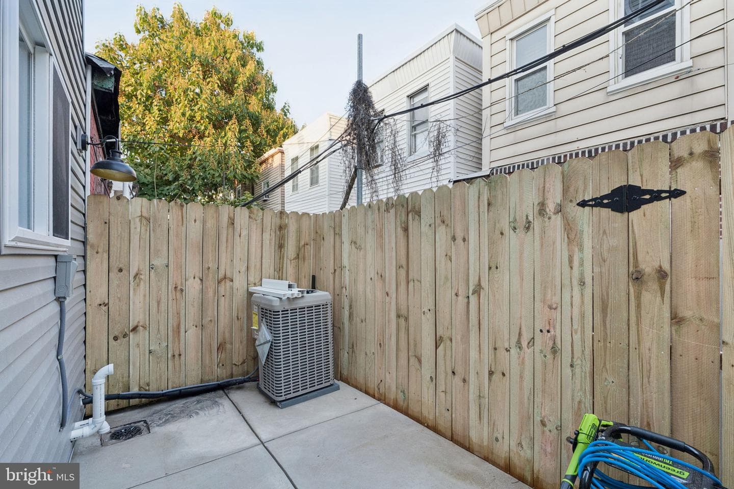 1645 S Mole Street photo 34