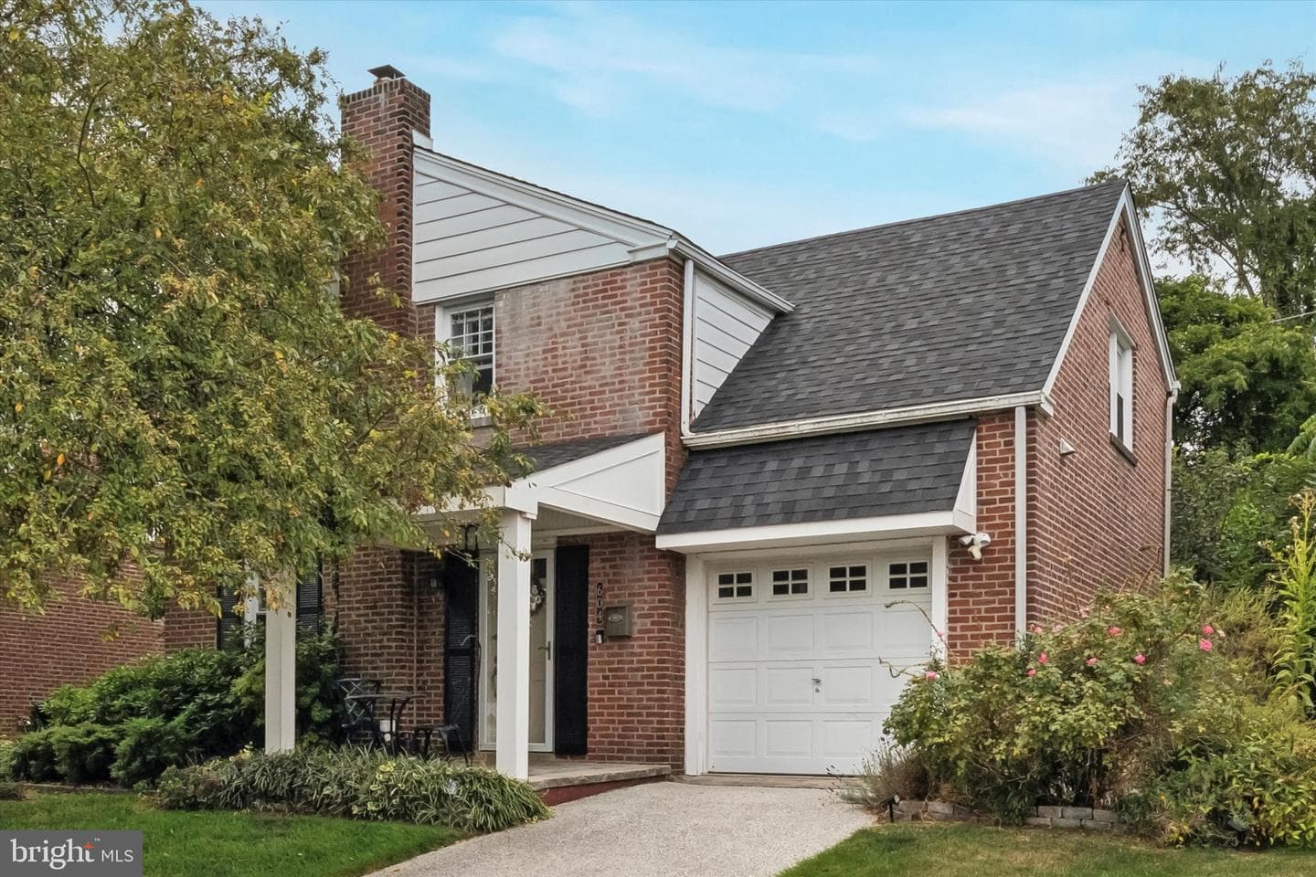 604 Palairet Road photo 2