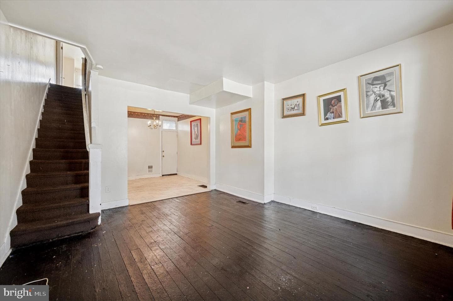 5232 Marion Street photo 2
