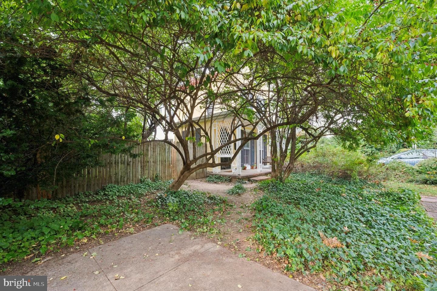 125 W Penn Street photo 26