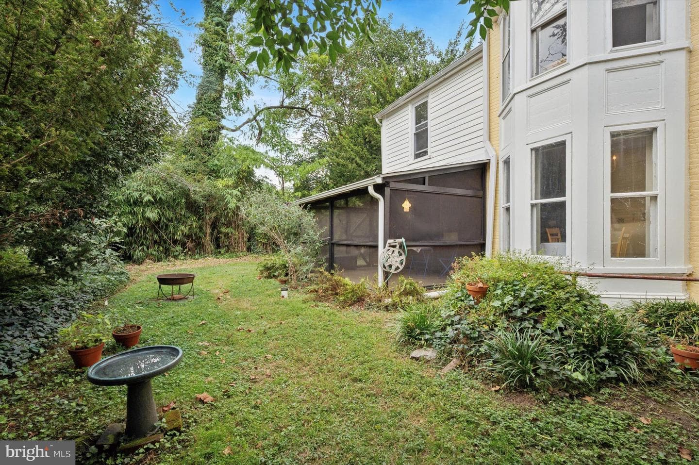 125 W Penn Street photo 28