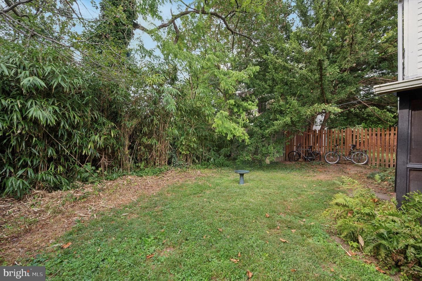 125 W Penn Street photo 31