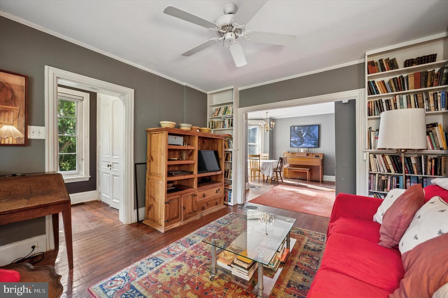 125 W Penn Street photo 5