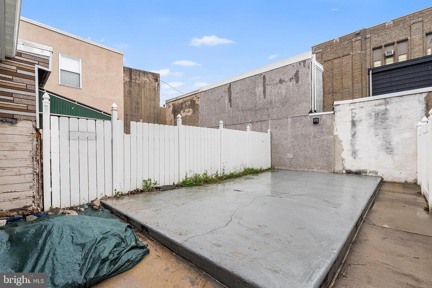 2566 Salmon Street photo 16