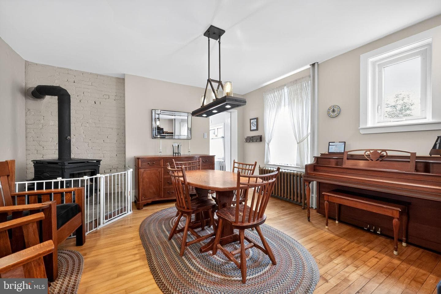 168 W Durham Street photo 13