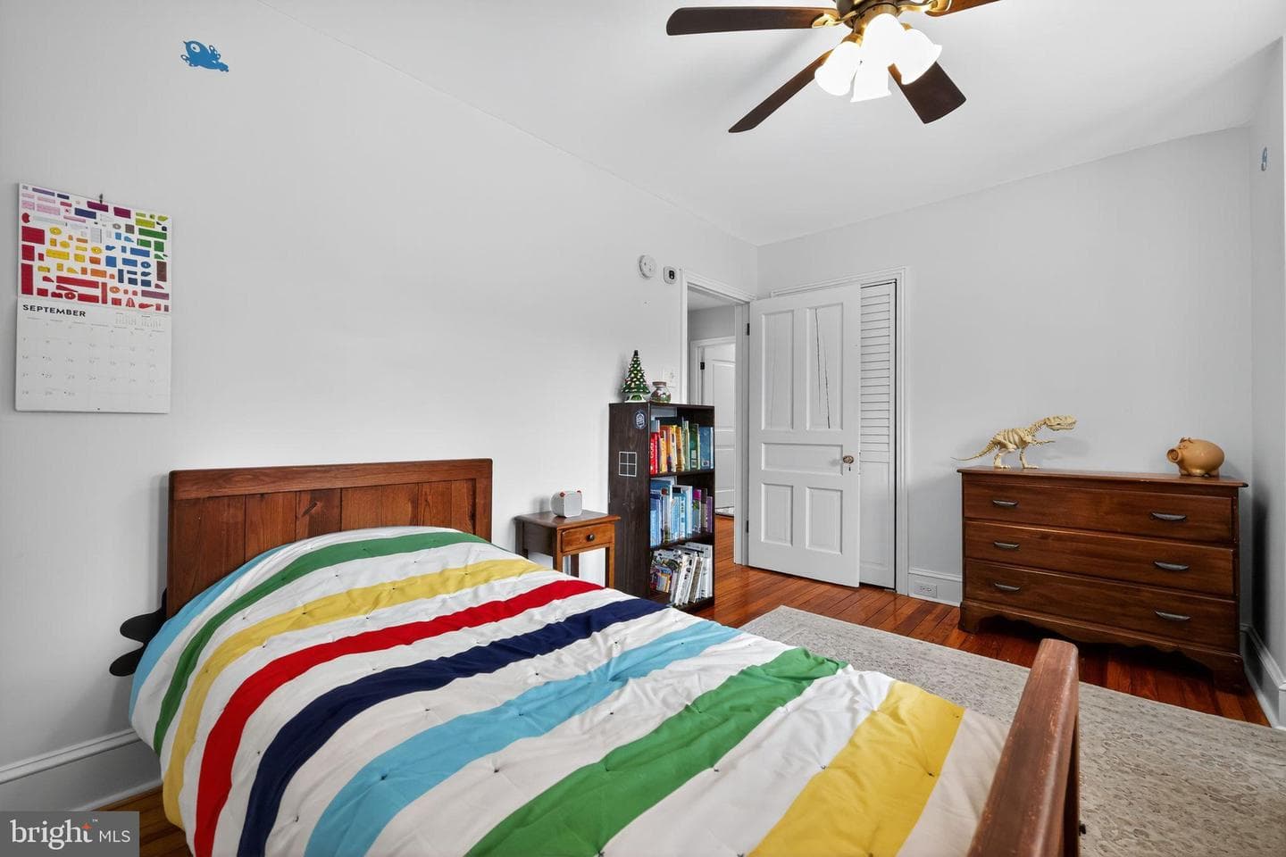 168 W Durham Street photo 24