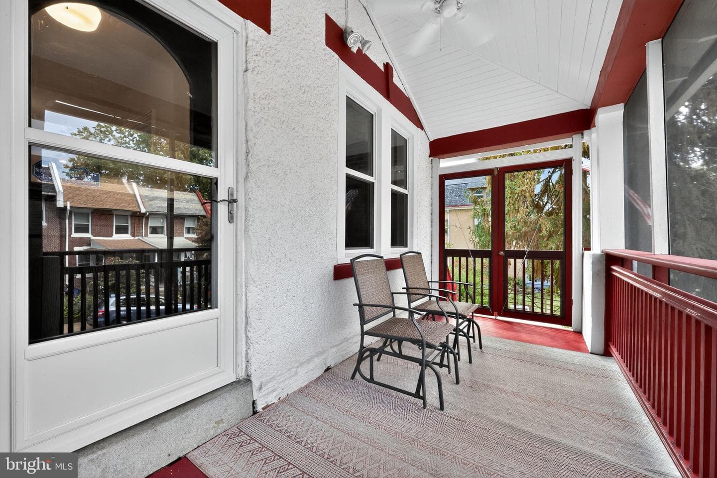 168 W Durham Street photo 5