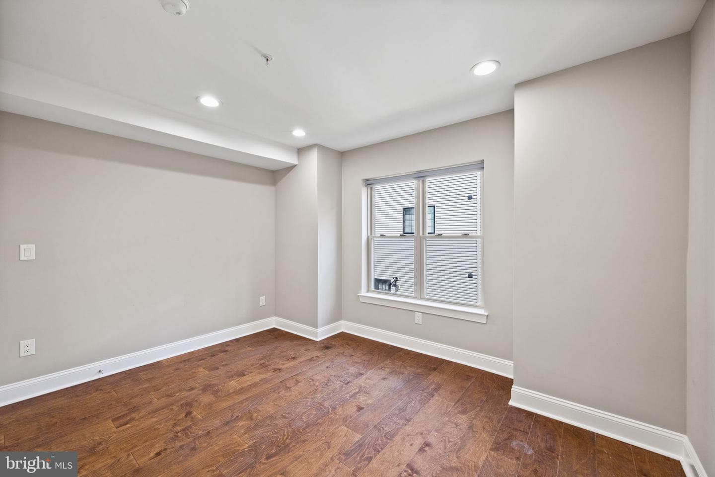 1711 W Seybert Street photo 15