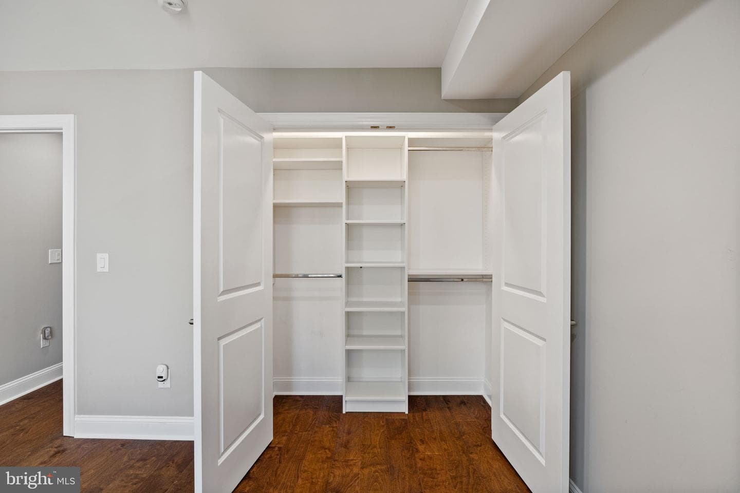 1711 W Seybert Street photo 18