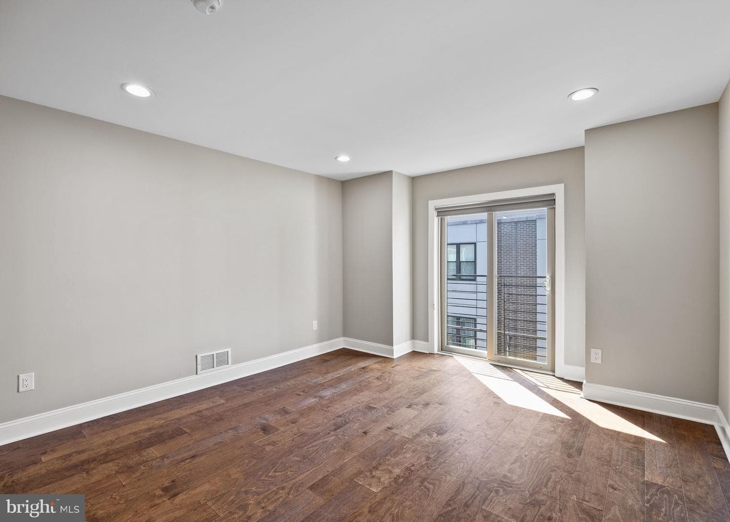 1711 W Seybert Street photo 30