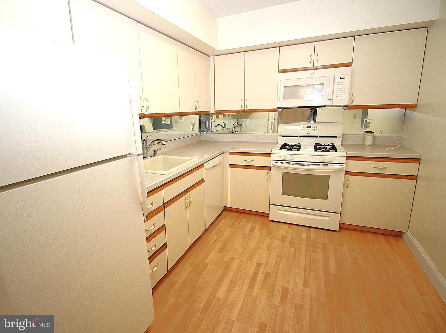62004 Delaire Landing Road #4 photo 13