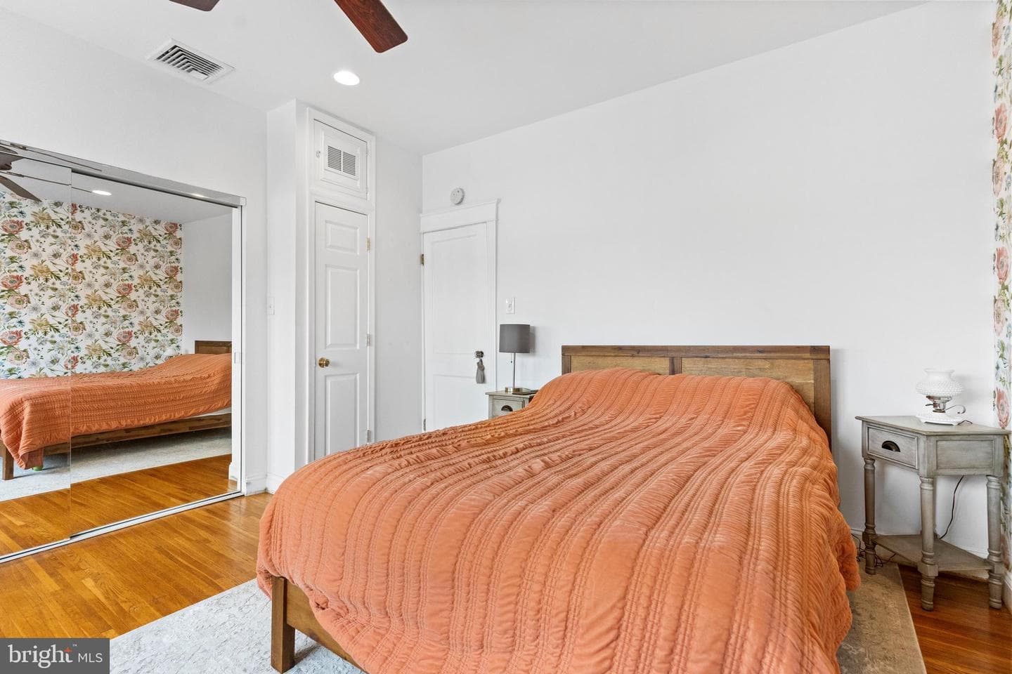 3431 Vaux Street photo 19
