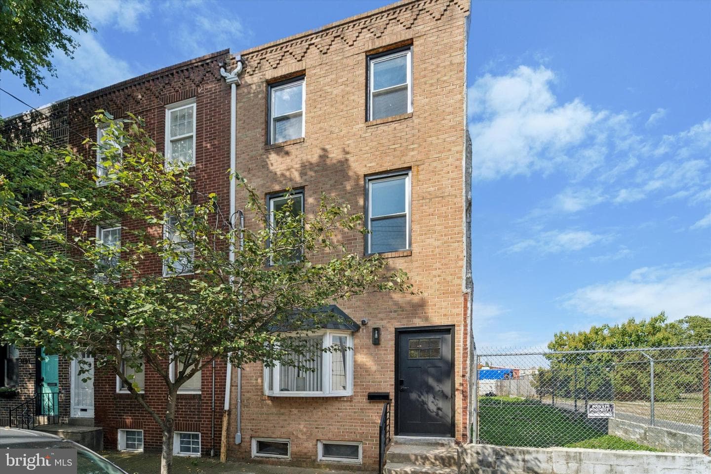 1752 N 3rd Street photo 1