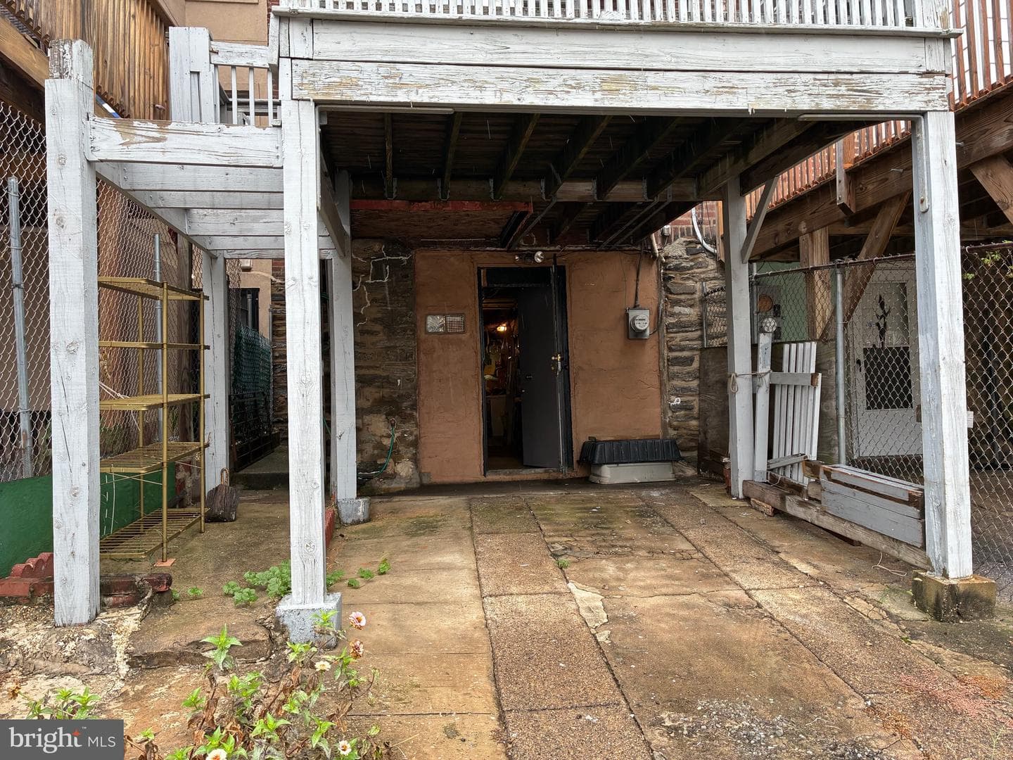 762 Herkness Street photo 17