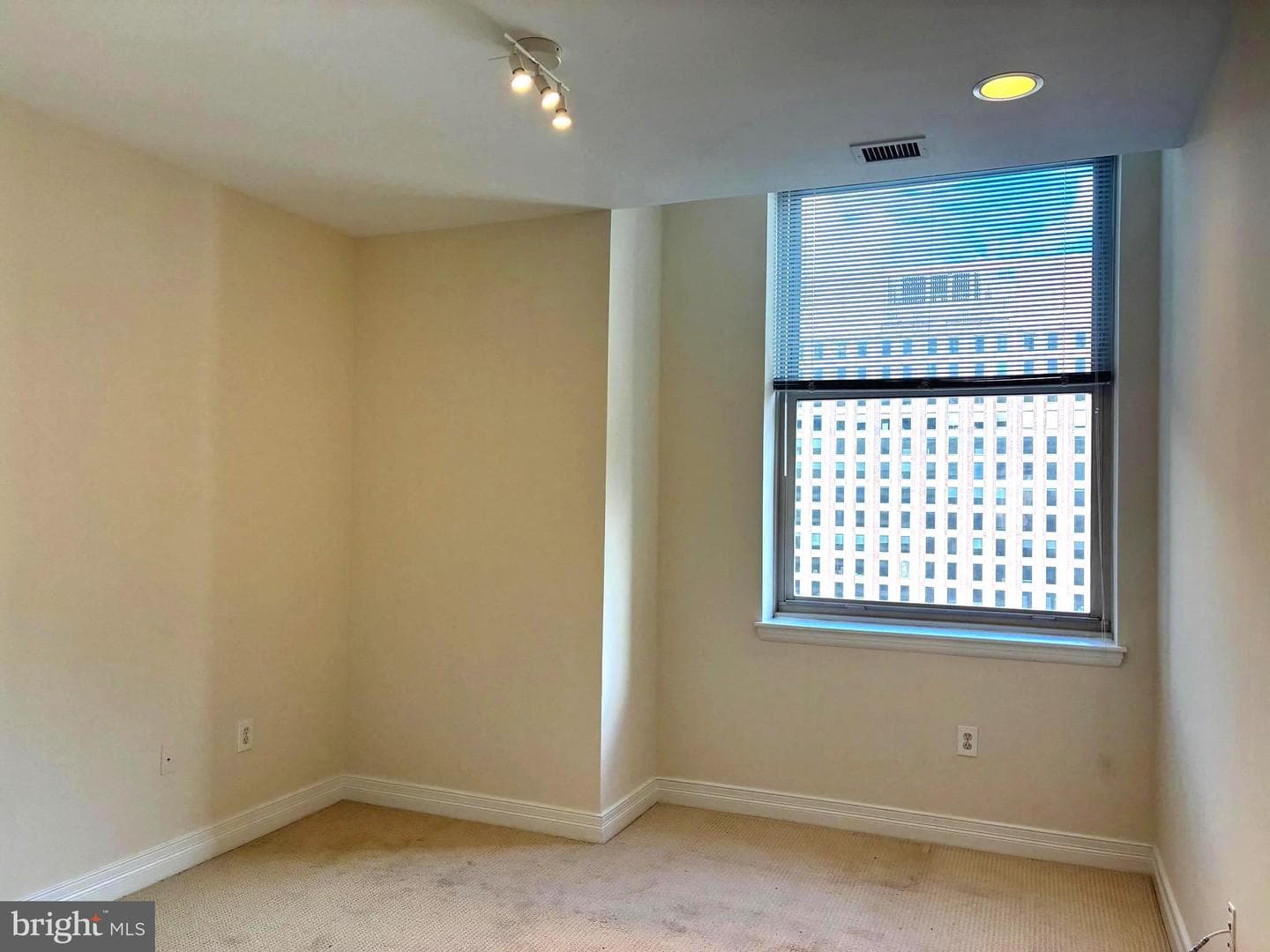 1600 Arch Street #1407 photo 10