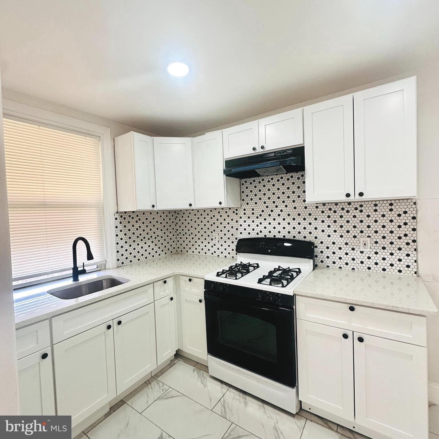 4615 Weymouth Street, Philadelphia