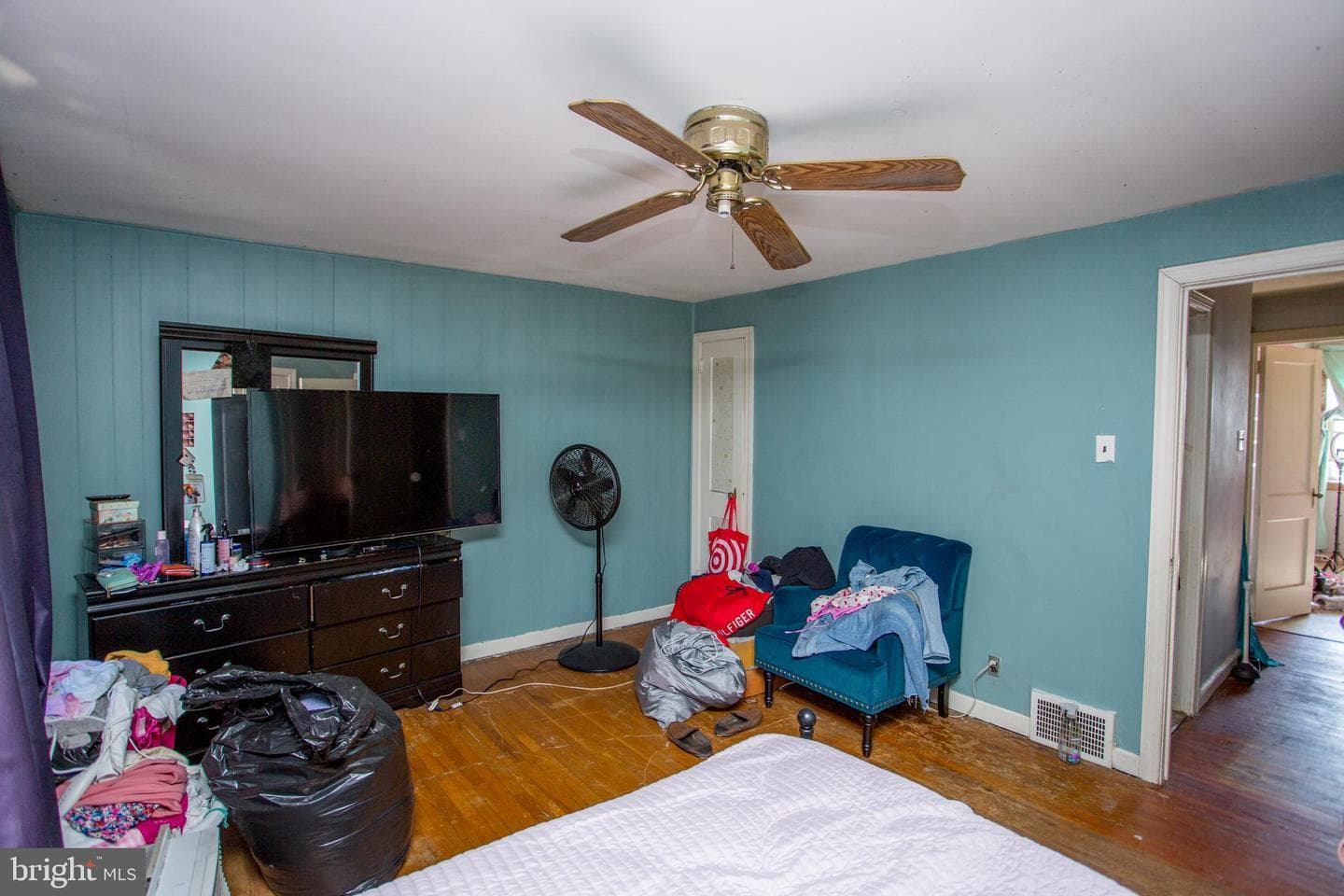 5723 Tackawanna Street photo 22